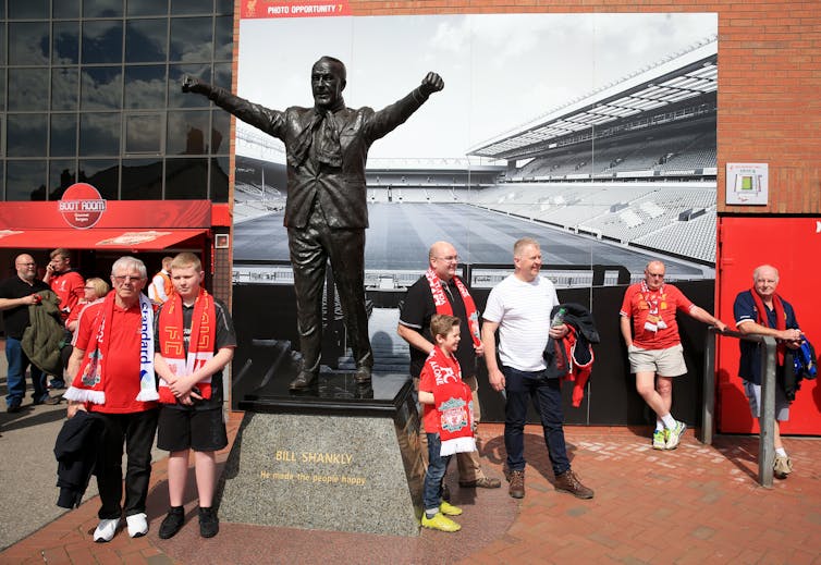 Is Peter Robinson Dead Or Alive: Wikipedia, Age, Wife, Children, And Cause Of Death - Former Liverpool Chief