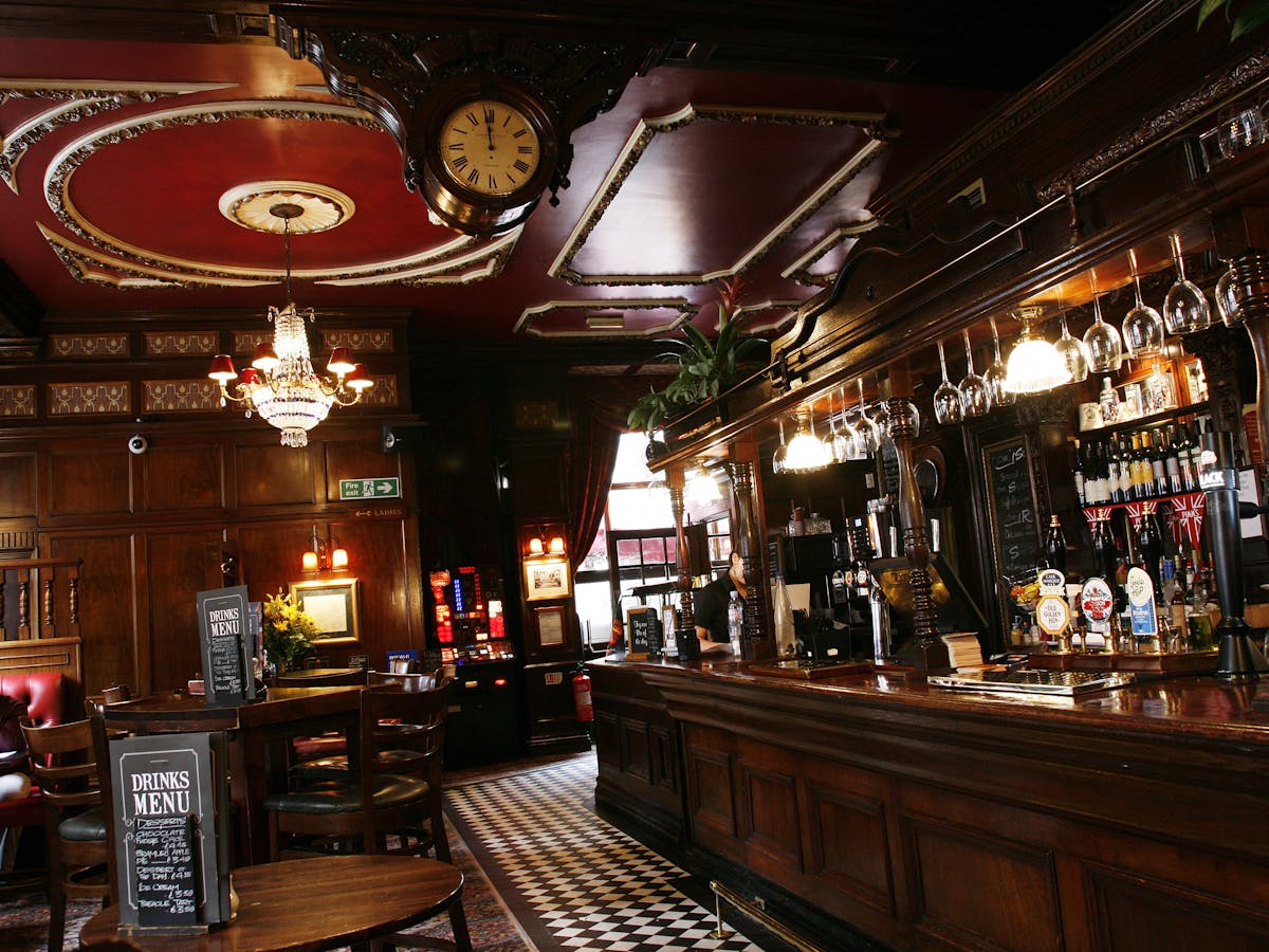 Decline Of The English Pub Coronavirus Compounded The Industry S Problems