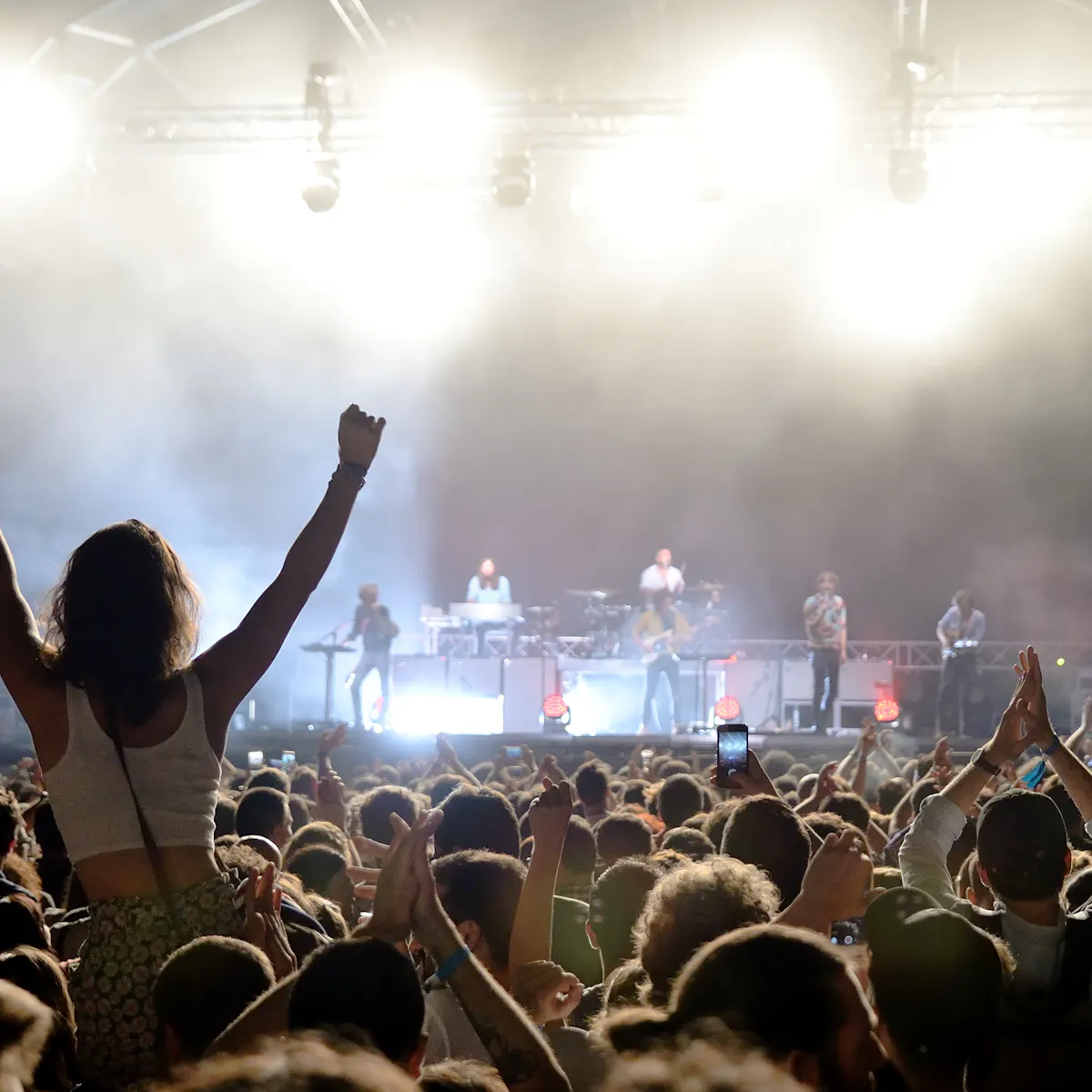 Hearing loss: early signs of damage in young adults who regularly Hearing loss: early signs of damage in young adults who regularly