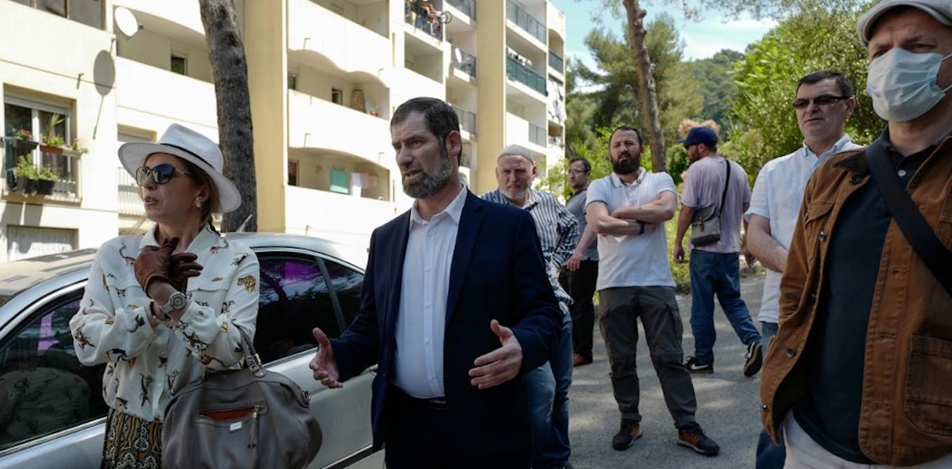 La Diaspora Tchetchene Au Miroir De Dijon