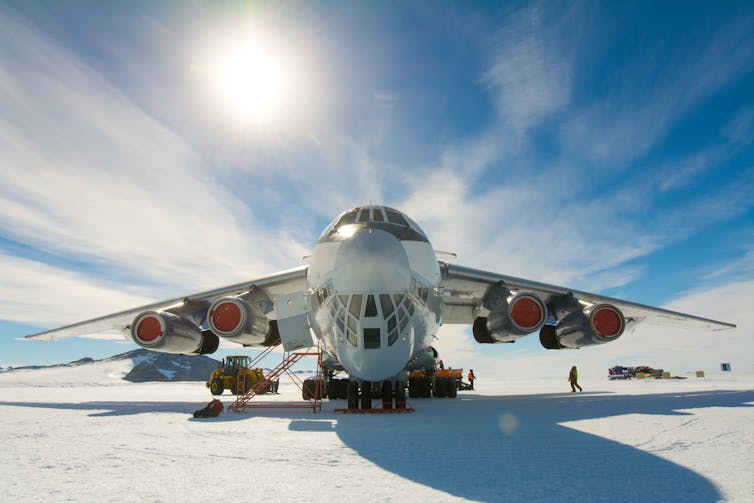 Marine life found in ancient Antarctica ice helps solve a carbon dioxide puzzle from the ice age