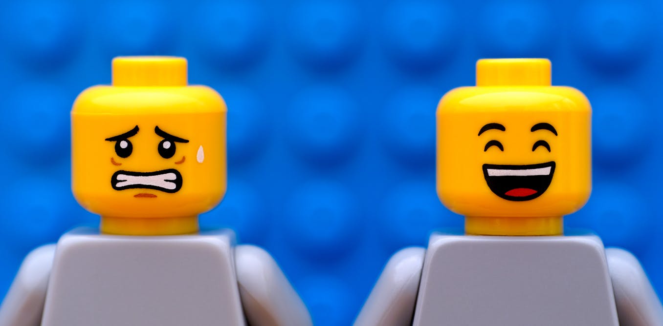 Get Marriage And Money Help But Don T Lead To Long Lasting Happiness For iPhone Free Get Wallpaper Marriage And Money Help But Don T Lead To Long Lasting Happiness For iPhone