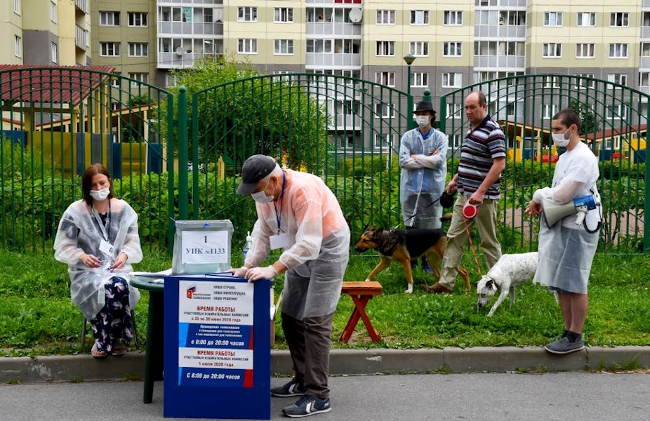 2020 Faux-semblants 2020 Faux-semblants