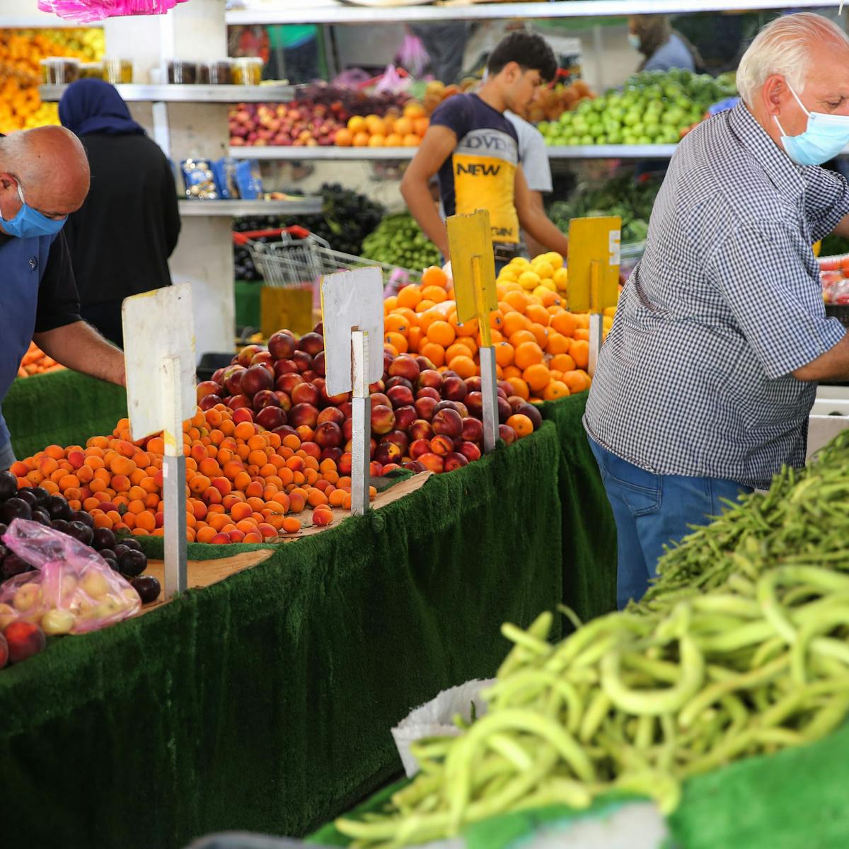 To reduce world hunger, governments need to think beyond making ...