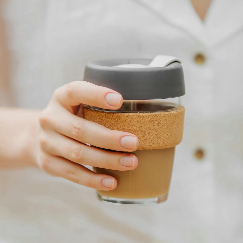 Using Your Reusable Coffee Cup During COVID-19