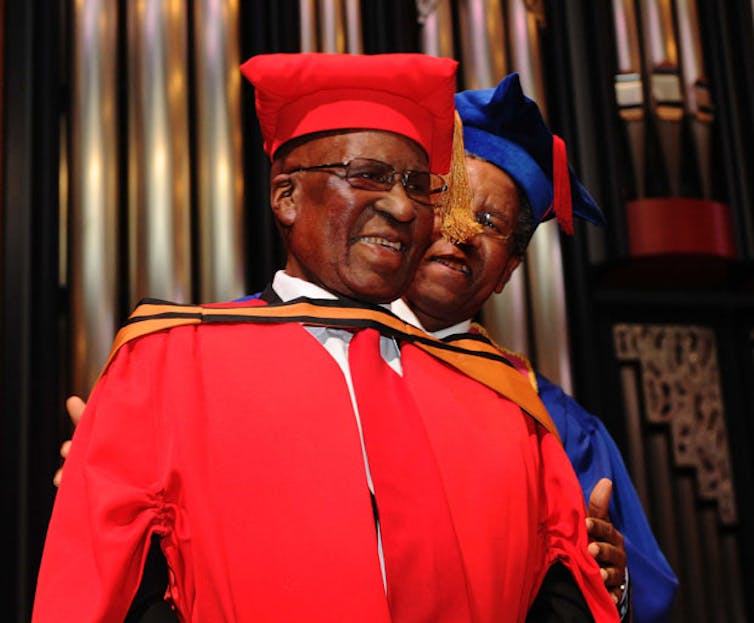 Andrew Mokete Mlangeni receives an honorary Doctor of Literature and Philosophy degree at Unisa.