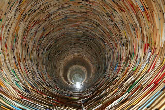 túnel de libros