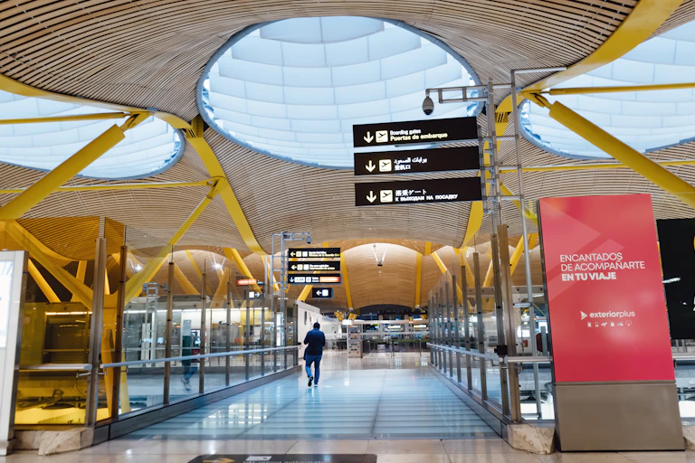 aeropuerto de Barajas vacío.