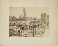 A photograph of a construction site in Paris.