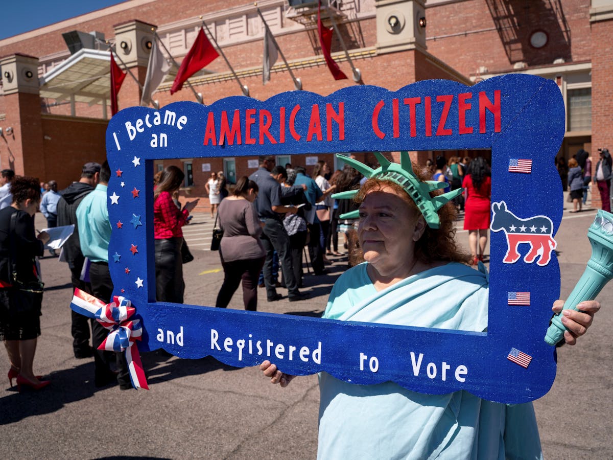 Oath Ceremony Schedule El Paso Tx 2022 Citizenship Delays Imperil Voting For Hundreds Of Thousands Of Immigrants In The 2020 Election