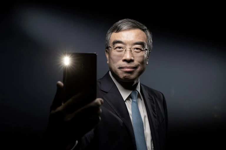 Liang Hua, PdG de Huawei