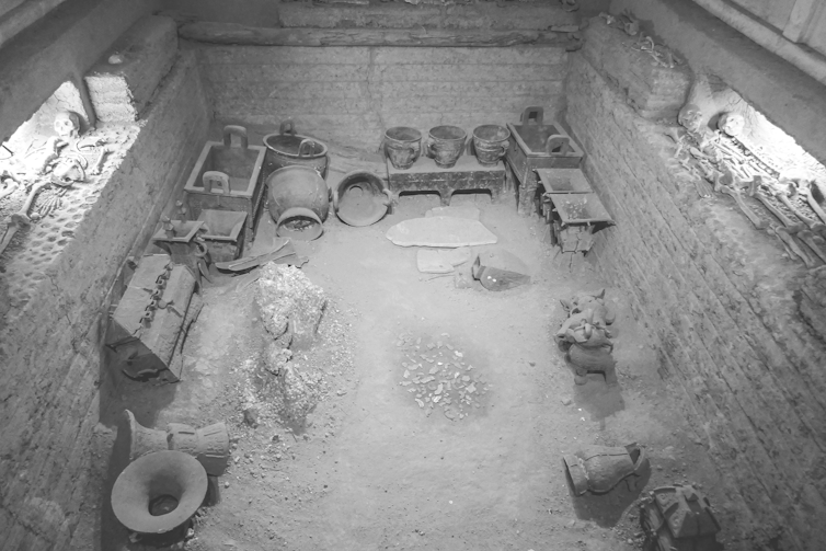 Tomb of a Chinese queen containing pots and other possessions including tools for divination.