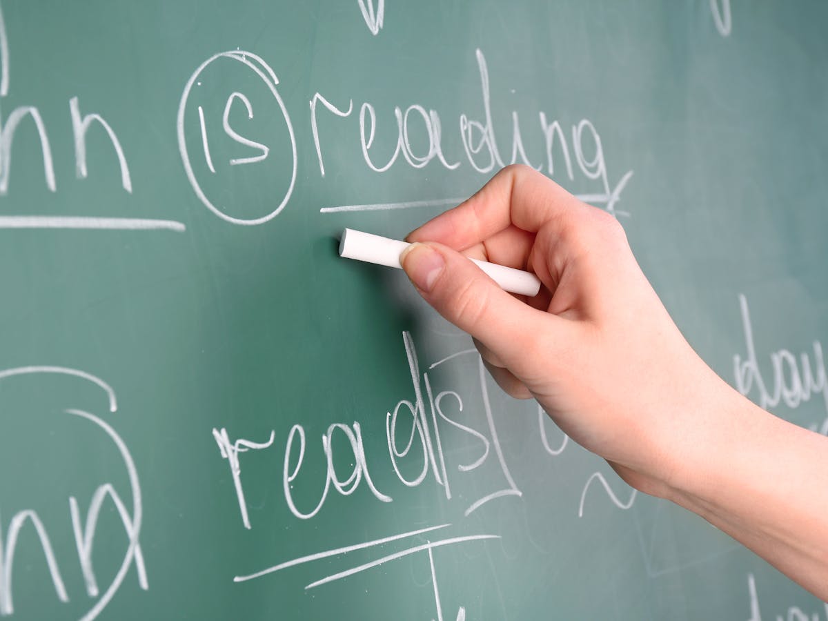 4 Ways To Teach You're (Sic) Kids About Grammar So They Actually Care