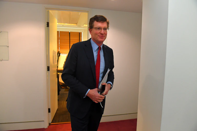 Andrew Gee in the press gallery halls