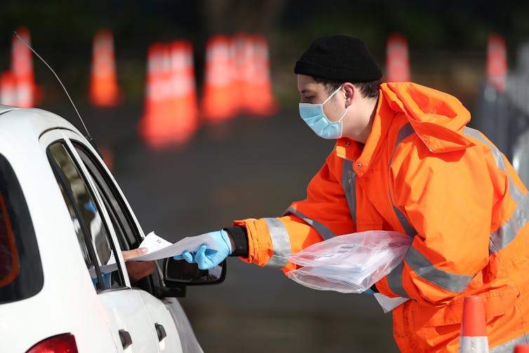 Auckland's rapid lockdown has given New Zealand a better chance of eliminating coronavirus – again