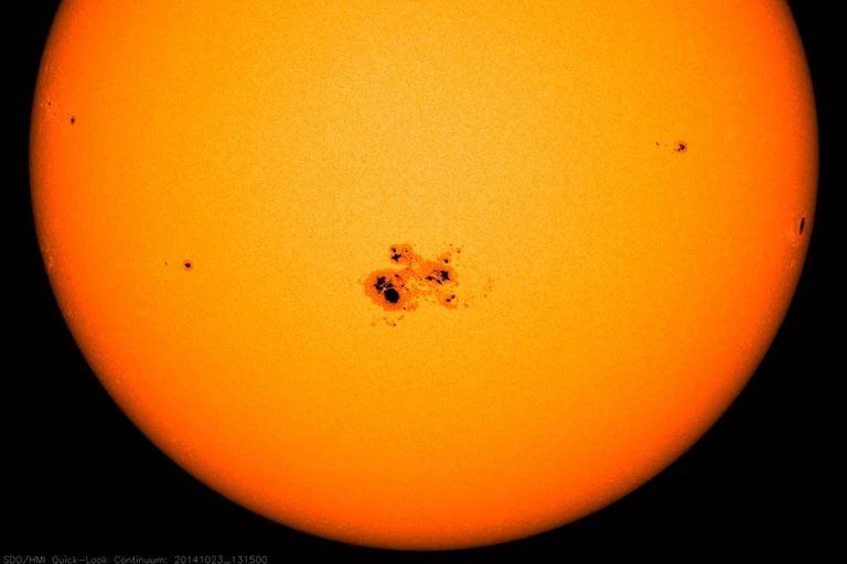 Darks spots on the surface of the Sun