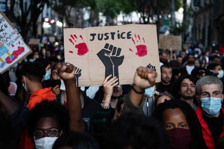 Manifestations en solidarité avec 'Black Lives Matter' ici à Marseille le 3 juin 2020.