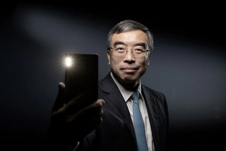 Liang Hua, PdG de Huawei