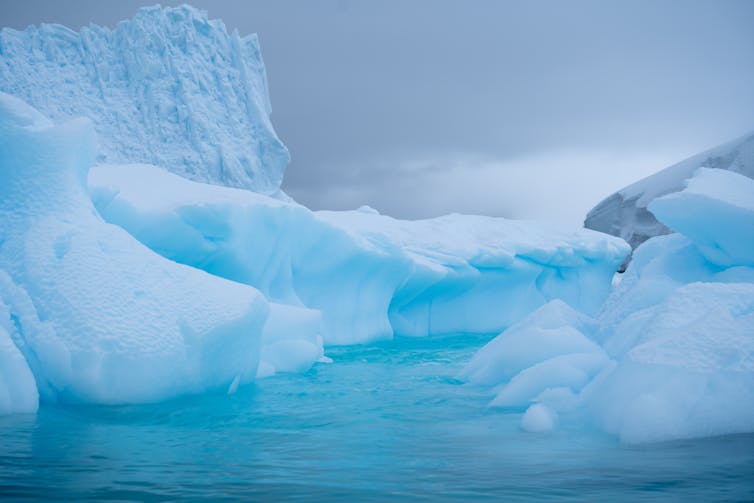 Ice-bergs