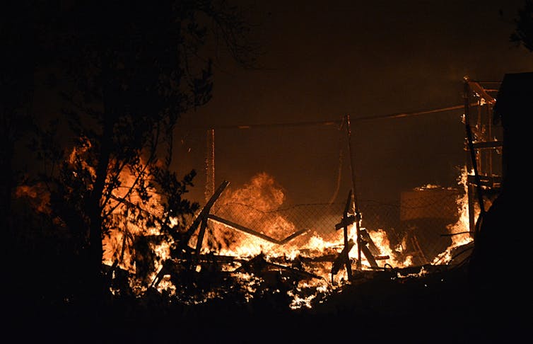 Fire destroys Moria migrant camp.