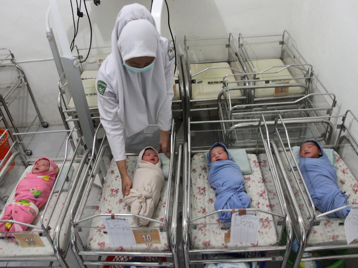 Mengapa Persalinan Sesar Naik Drastis Sejak Ada Jkn Dan Apa Dampaknya Bagi Ibu Mengapa Persalinan Sesar Naik Drastis Sejak Ada Jkn Dan Apa Dampaknya Bagi Ibu