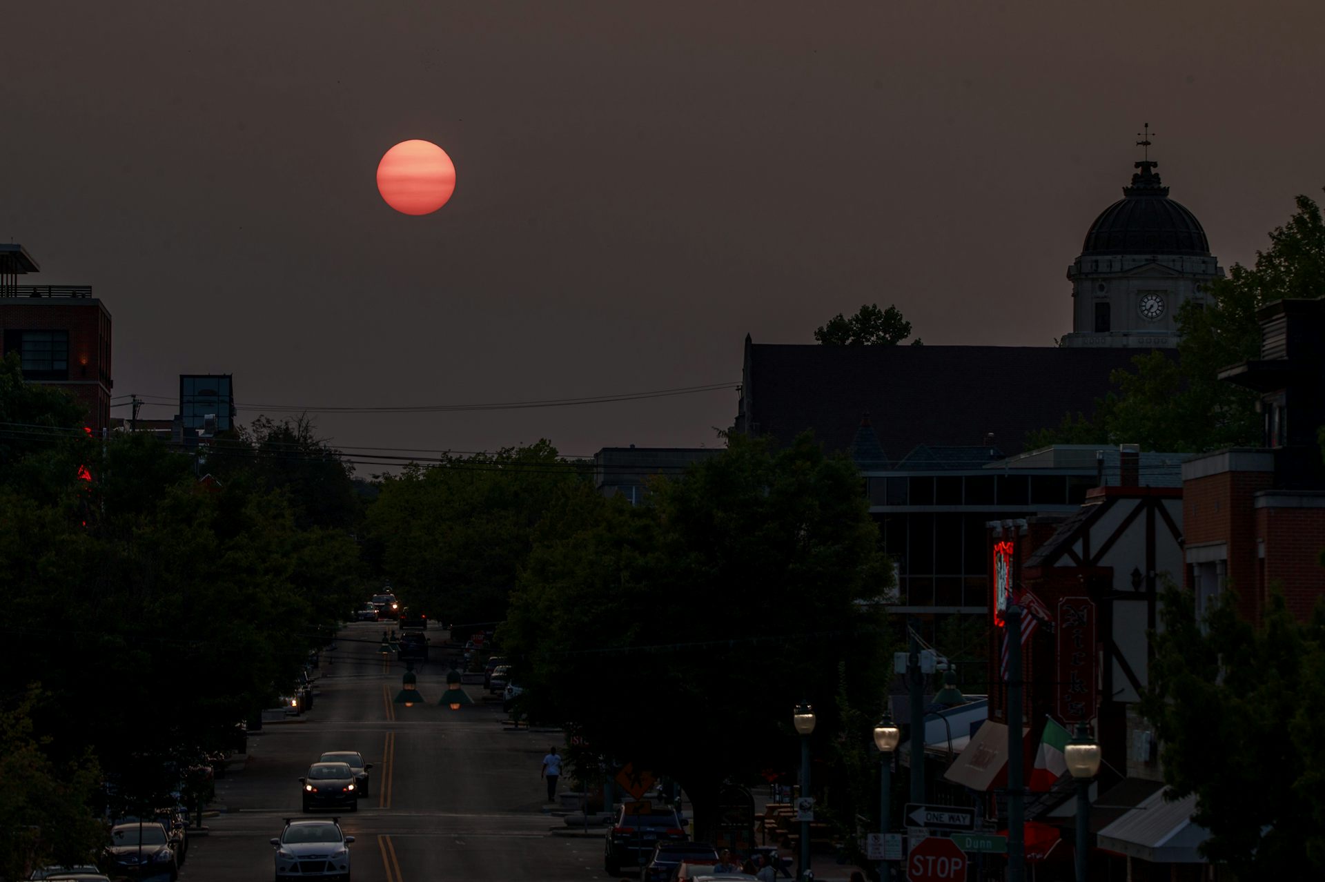 How Can Smoke from West Coast Fires Cause Red Sunsets in New York?