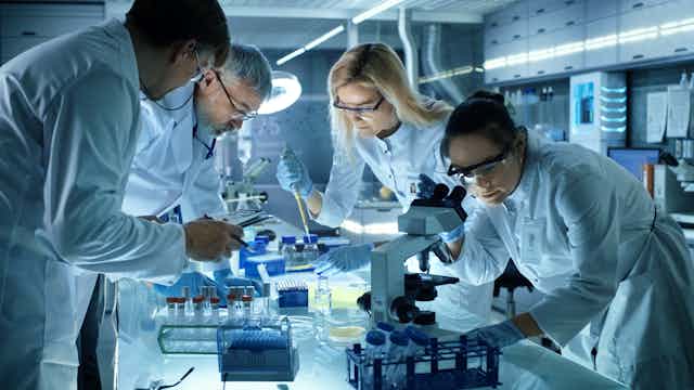Medical researchers in a lab