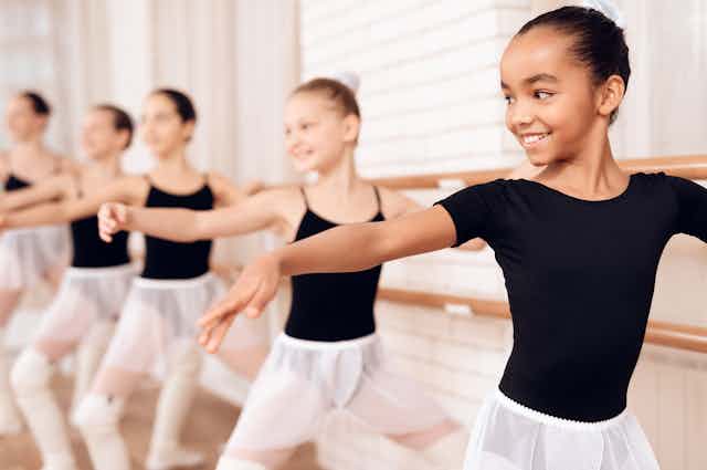 Picture of a children's ballet class