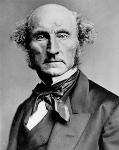 Black and white photograph of a Victorian man.