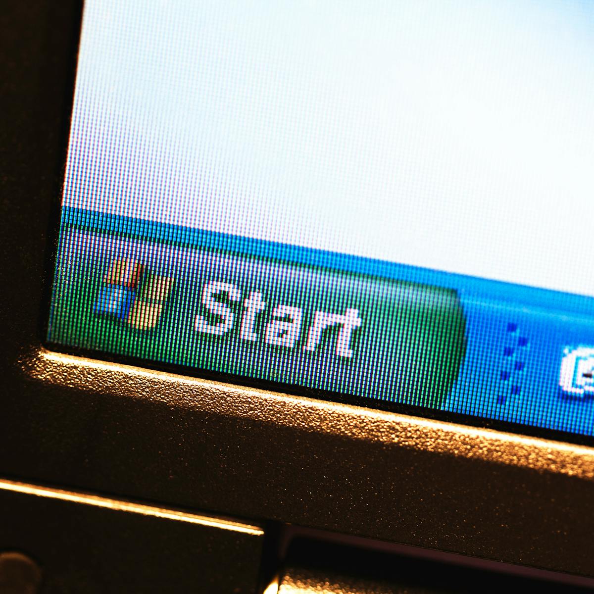 Airports Atms Hospitals Microsoft Windows Xp Leak Would Be Less Of An Issue If So Many Didn T Use It