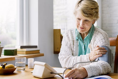 Al comienzo de la pandemia existía la preocupación de que ciertos medicamentos usados para controlar la presión sanguínea elevada pudieran resultar nocivos para los enfermos de COVID-19.