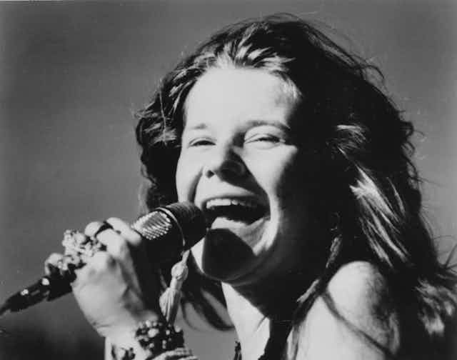 Janis Joplin singing