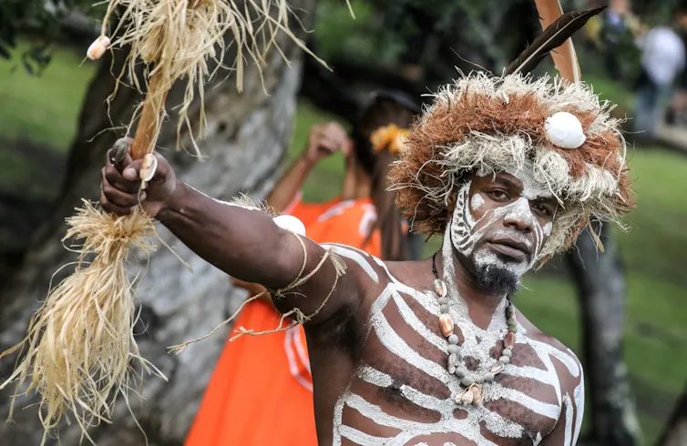 Des danseurs traditionnels kanaks