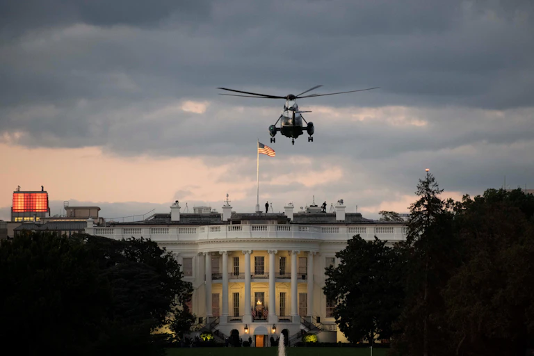 Donald Trump's helicopter landing at the White House