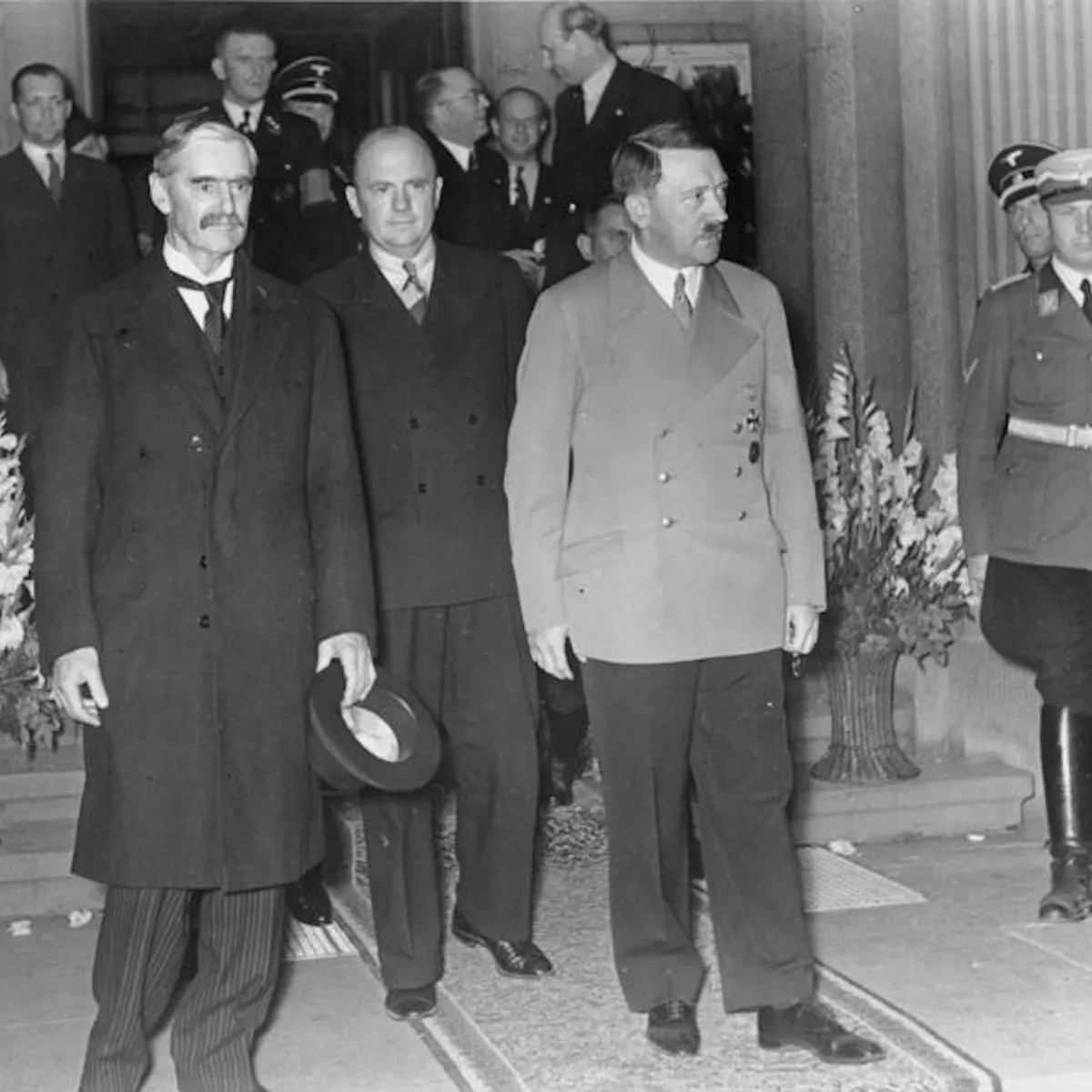 How Neville Chamberlain S Adviser Took Spinning For The Pm To New And Dangerous Levels How Neville Chamberlain S Adviser Took Spinning For The Pm To New And Dangerous Levels