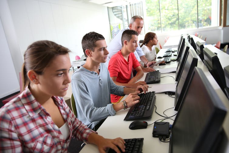 Computer teaching jobs in dubai 2011