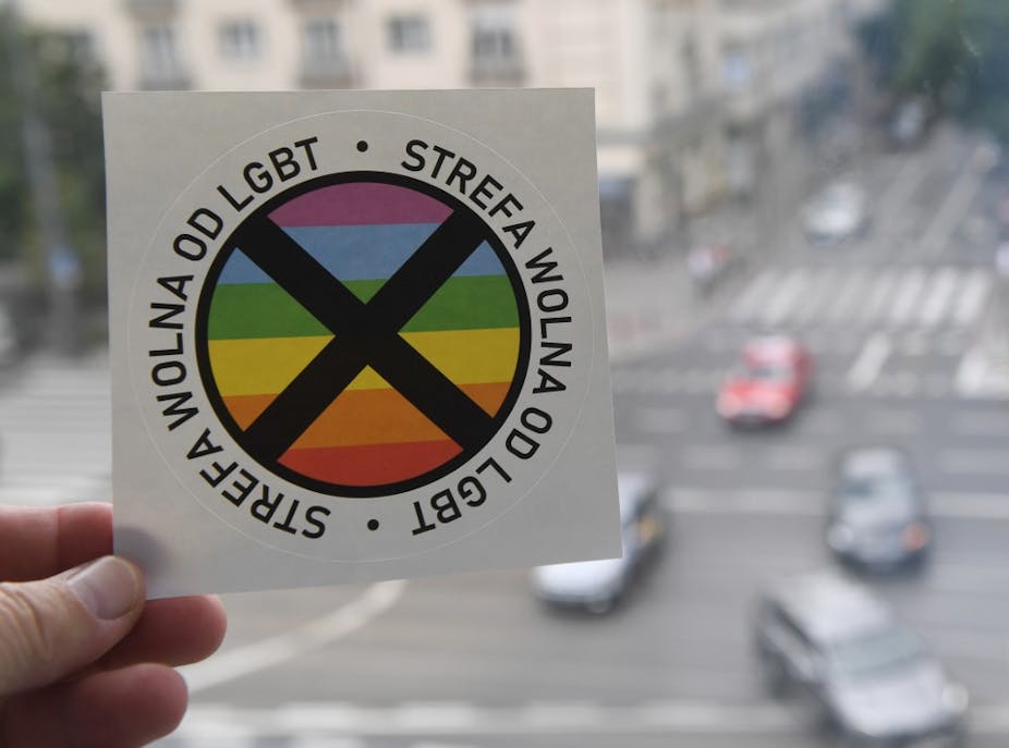Autocollant homophobe polonais