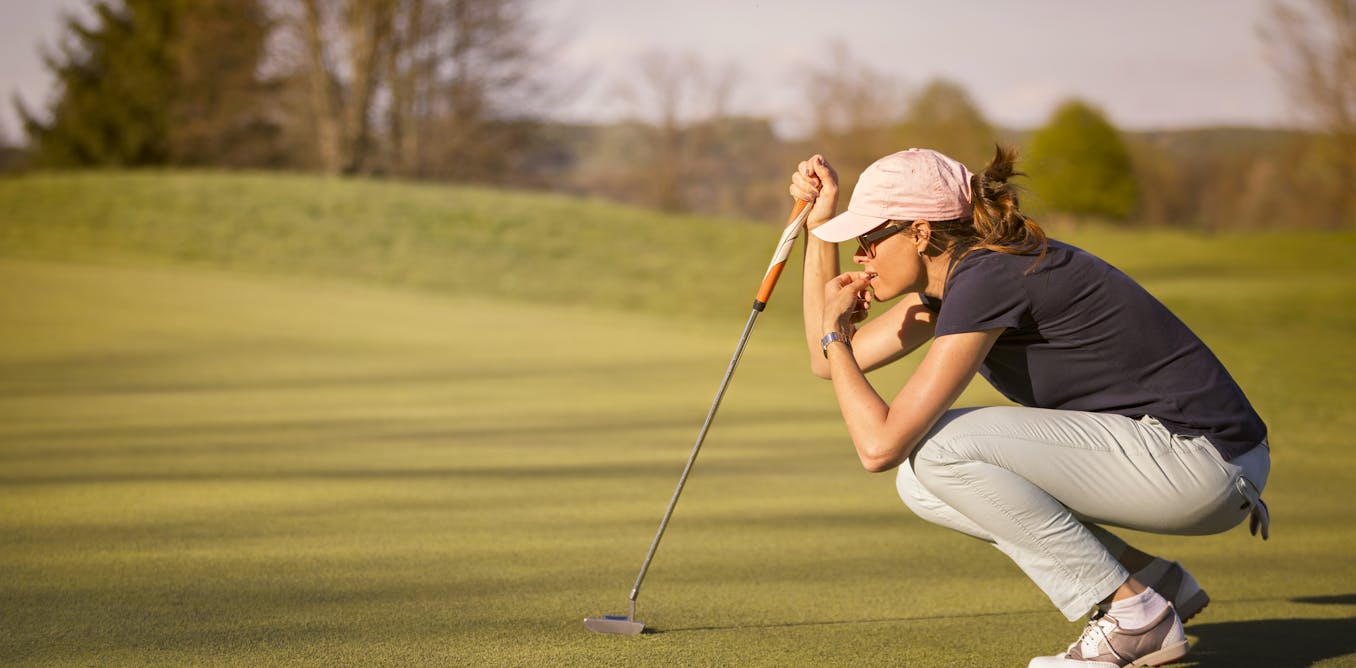 Attention How successful golfers stay focused on those crucial shots Attention How successful golfers stay focused on those crucial shots