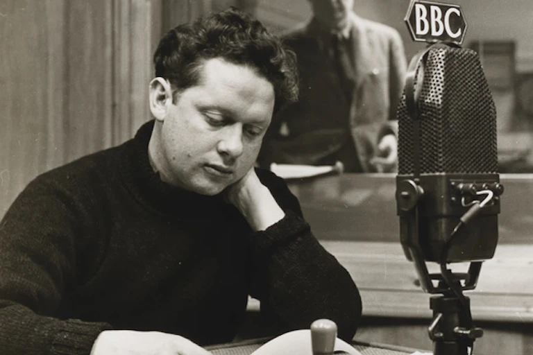Dylan Thomas in a BBC studio in July 1948.