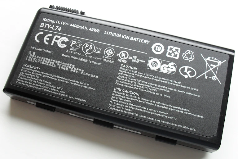 Lithium-ion laptop battery