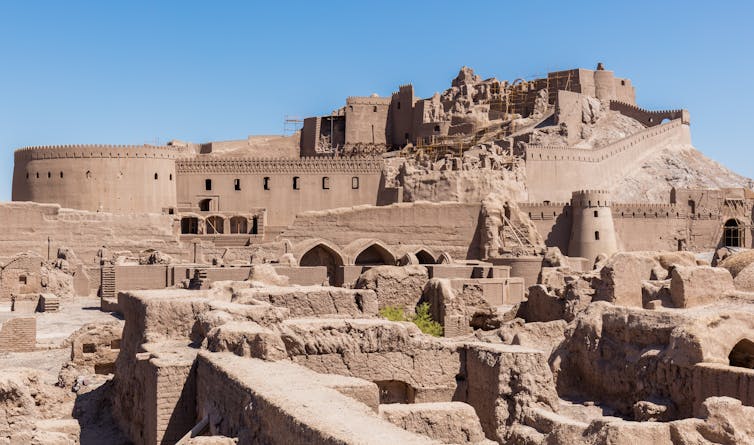 Citadelle de Bam en adobe (mélange d'argile et de liant)