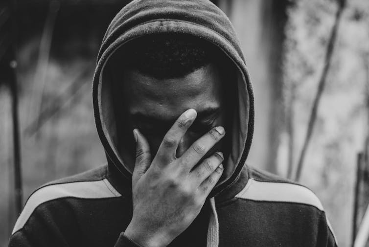 Many suicides involve people with mental health problems and substance dependency. (Viajero/Pexels)