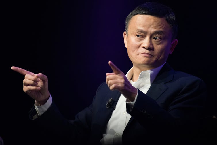 Jack Ma giving a presentation