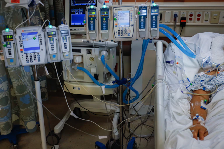 A COVID-19 patient in an ICU unit.