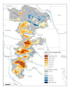 Map showing changing Ogallala Aquifer water levels over the past century