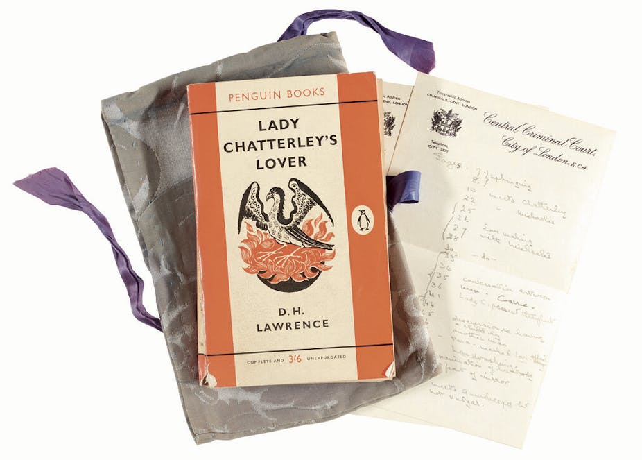 Paperback copy of Lady Chatterley's Lover by DH Lawrence with headed Old Bailey notepaper and a linen bag.