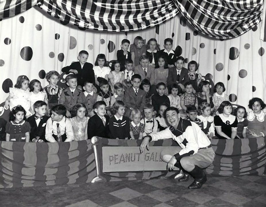 kid spectators and the host of Howdy Doody 