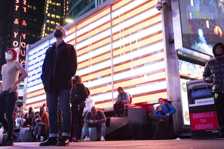 Des gens à Times Square