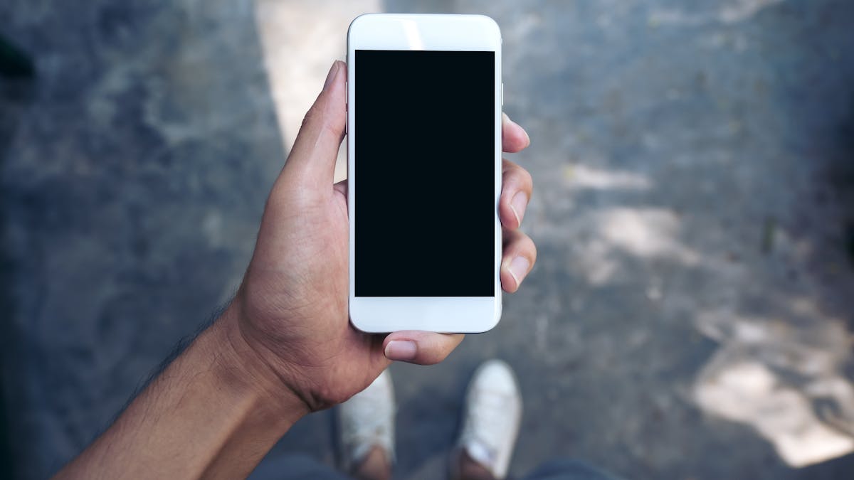 Smartphone Pinky And Other Injuries Caused By Excessive Phone Use