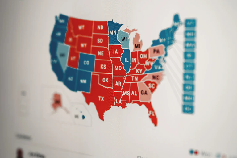 A electoral map of the U.S. on a computer screen.